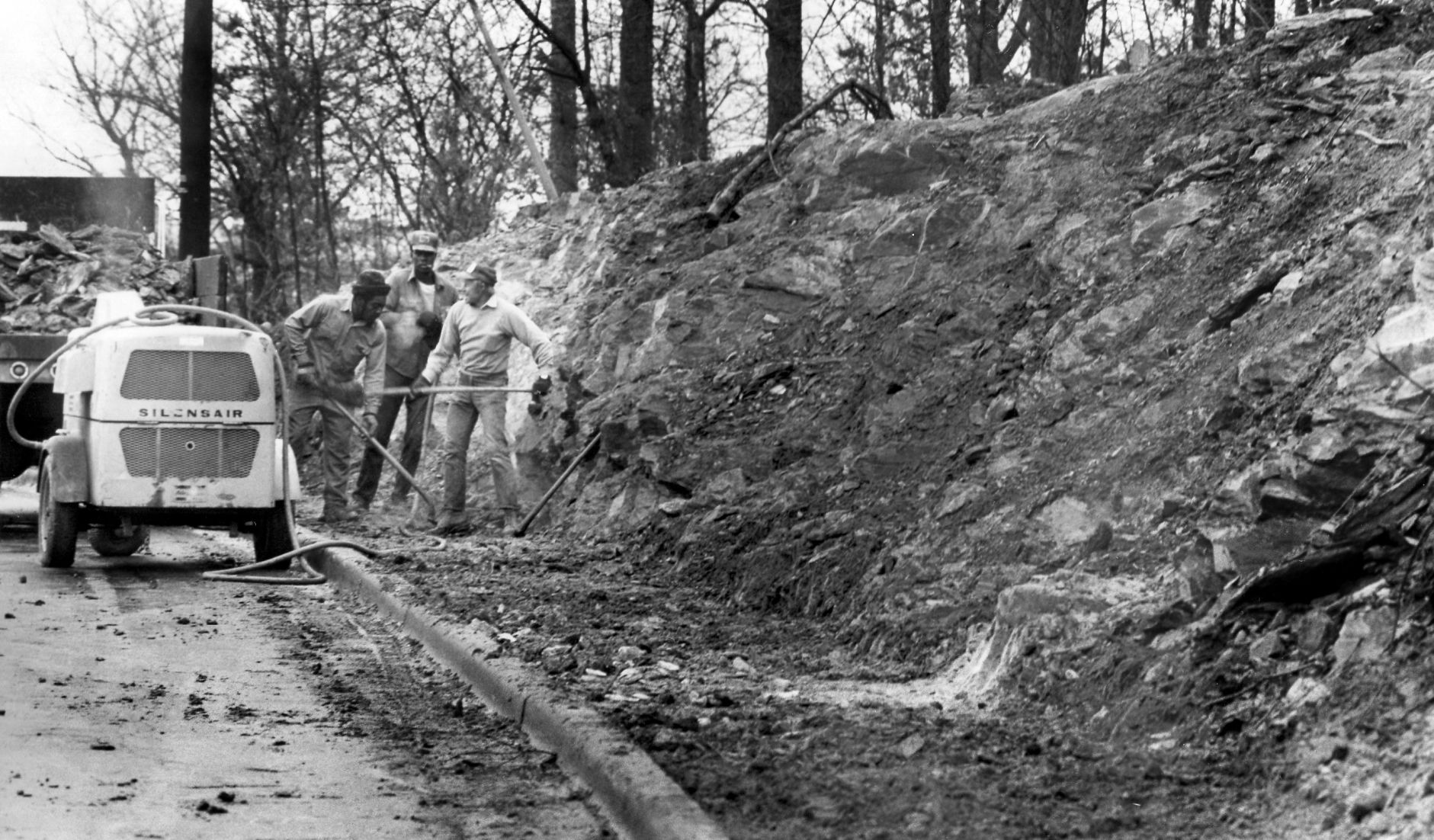 1977-12-06 Langhorne Road sidewalk